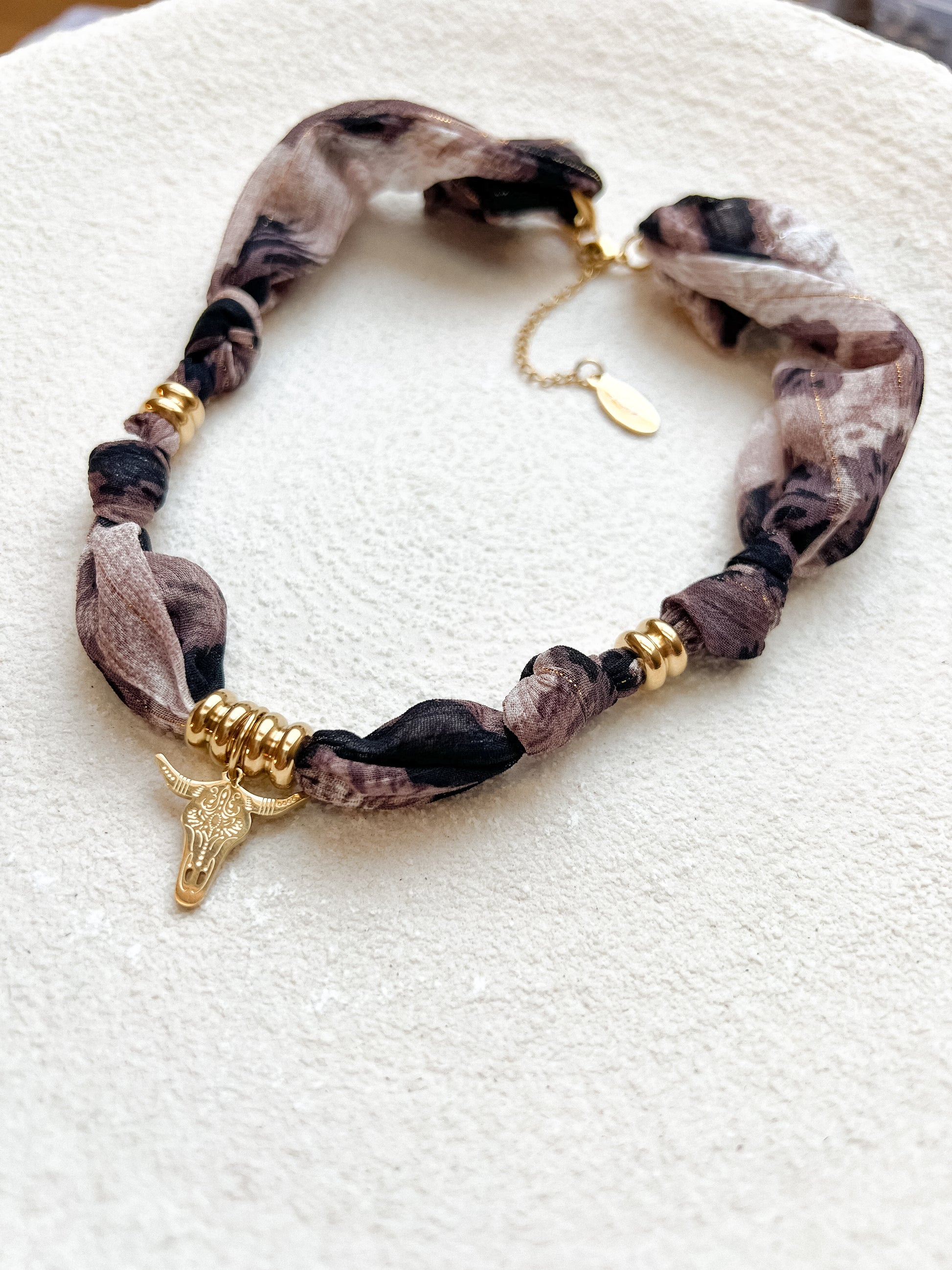 Collier MILA