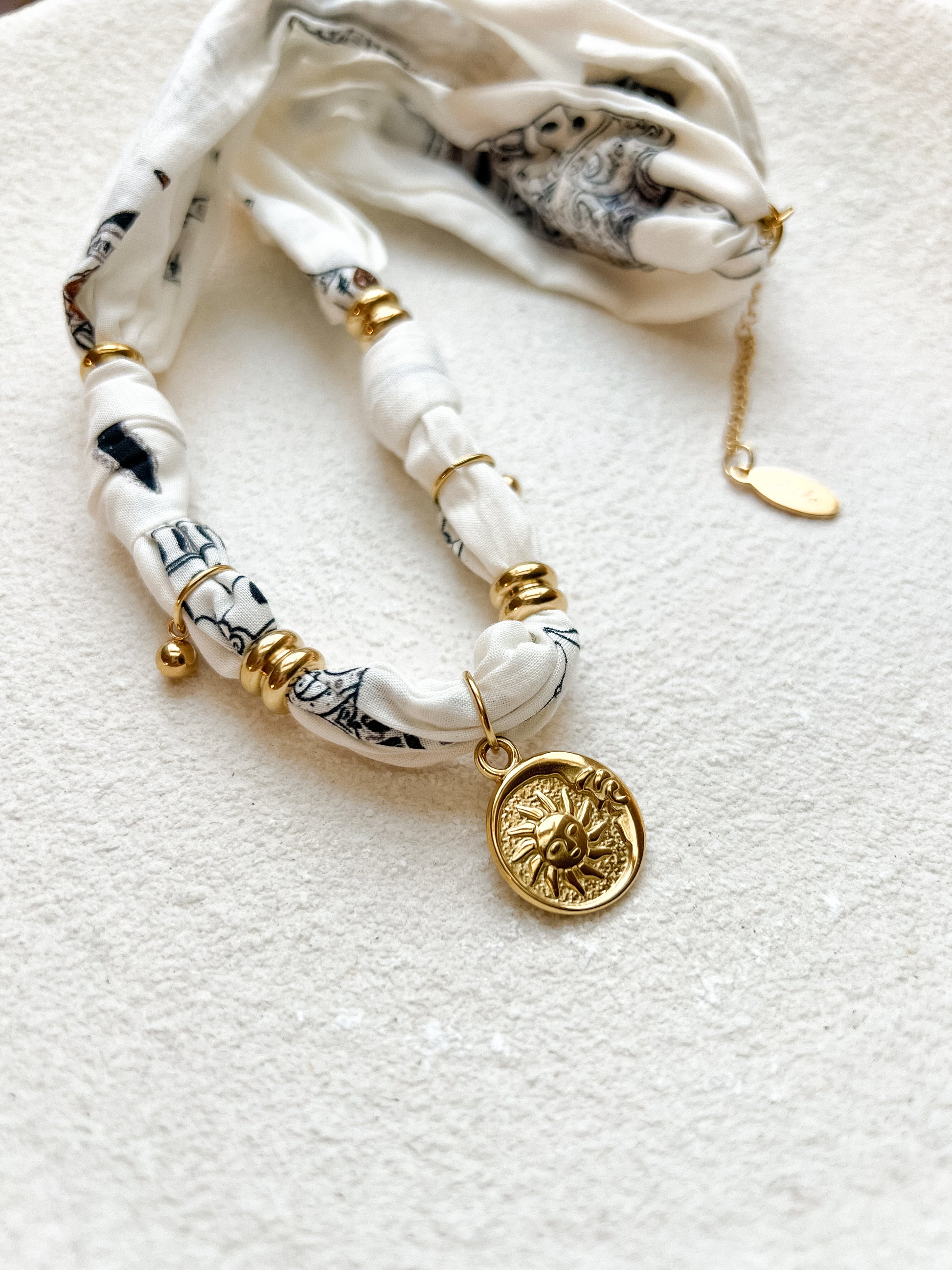 Collier ELIA