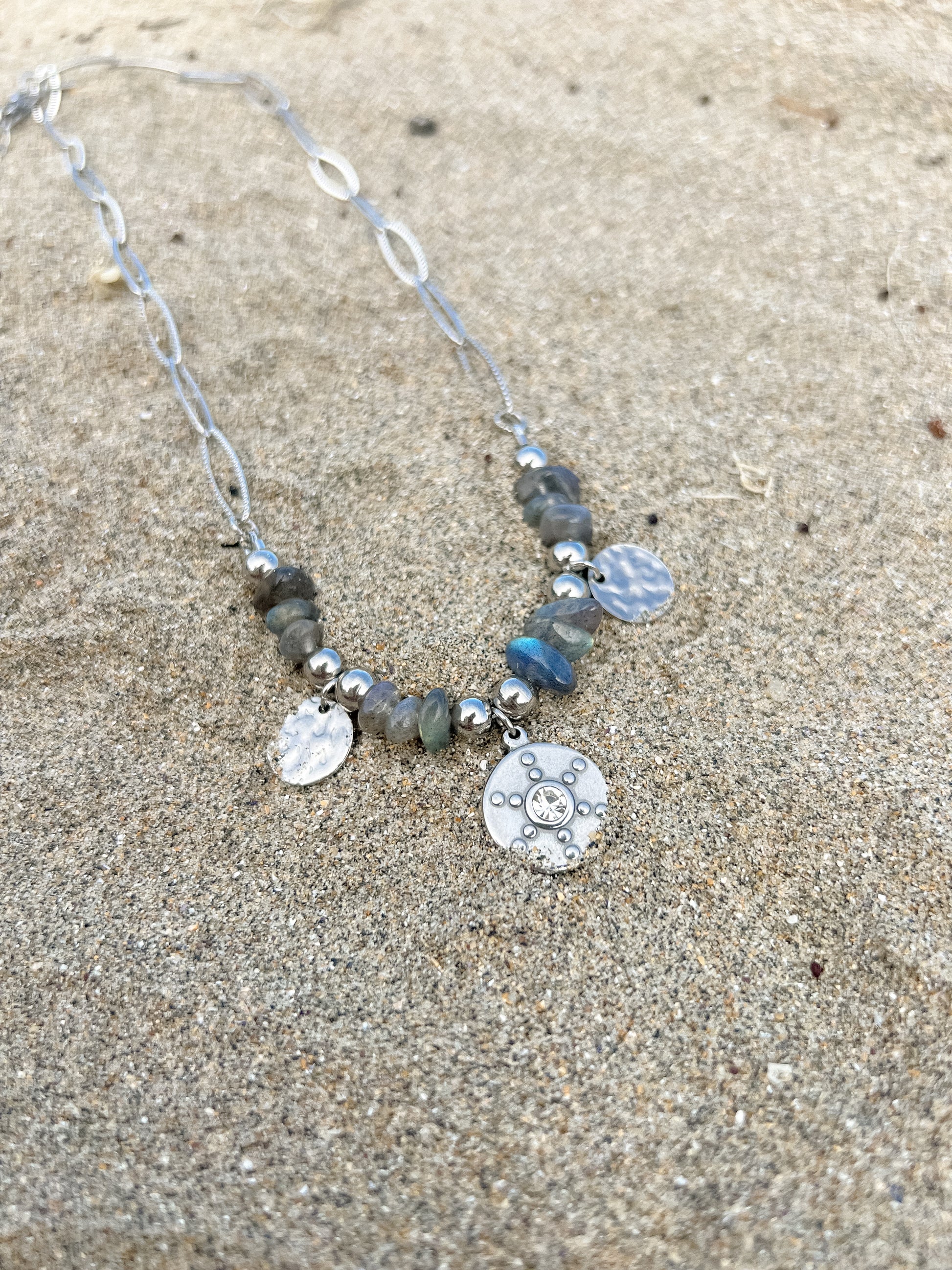 Collier LIVA