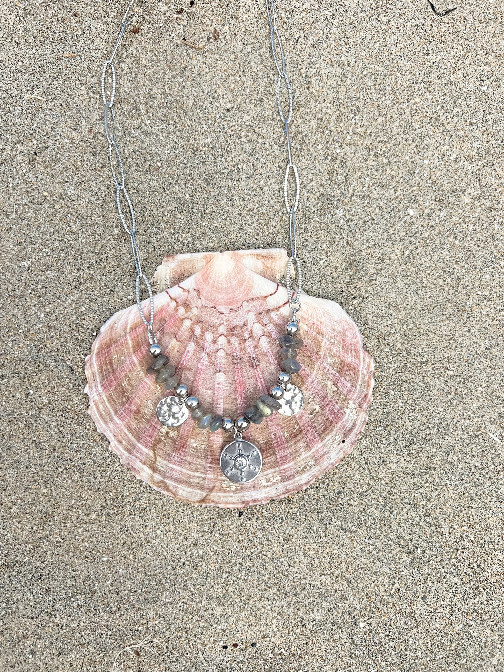 Collier LIVA
