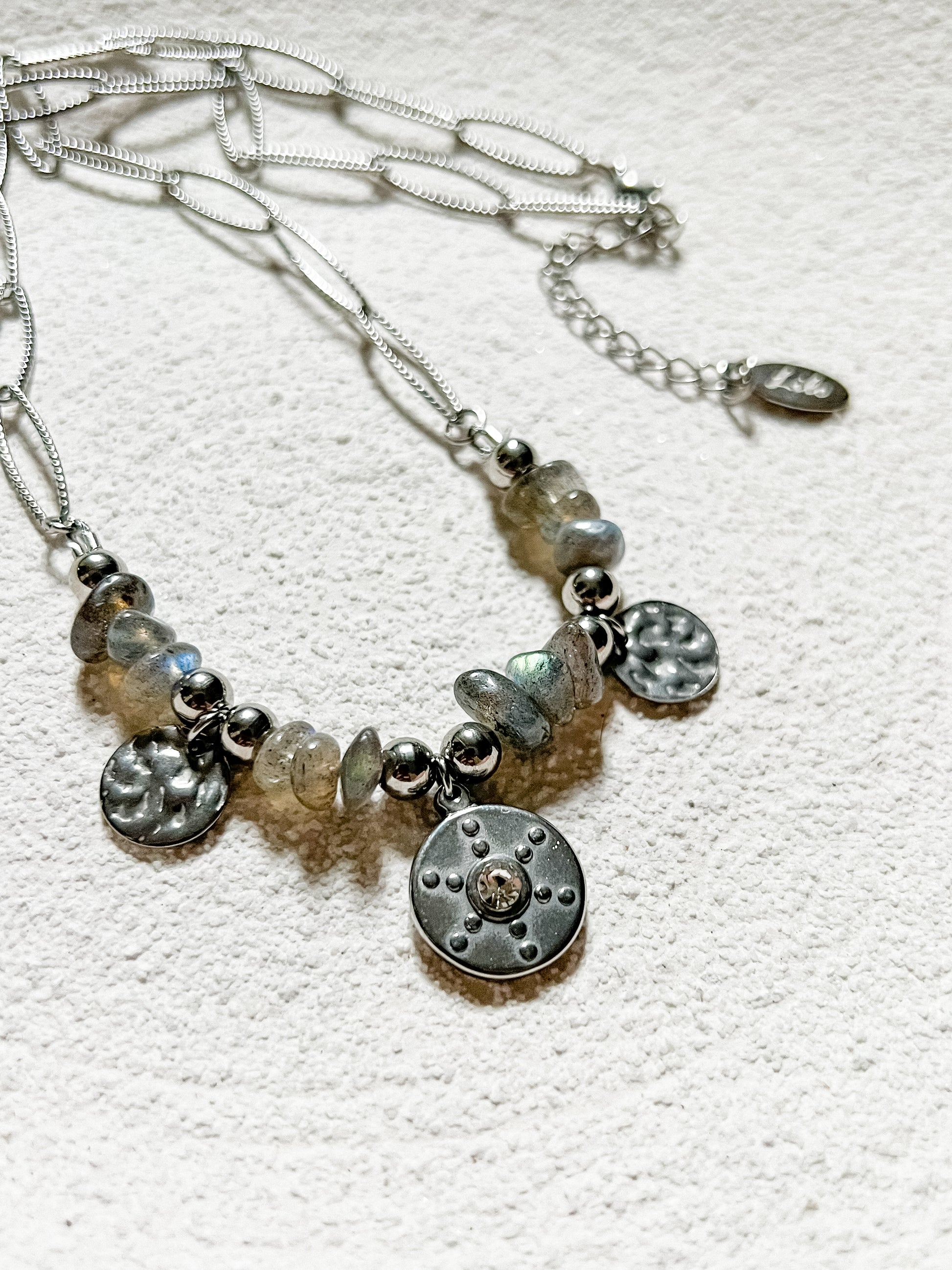 Collier LIVA