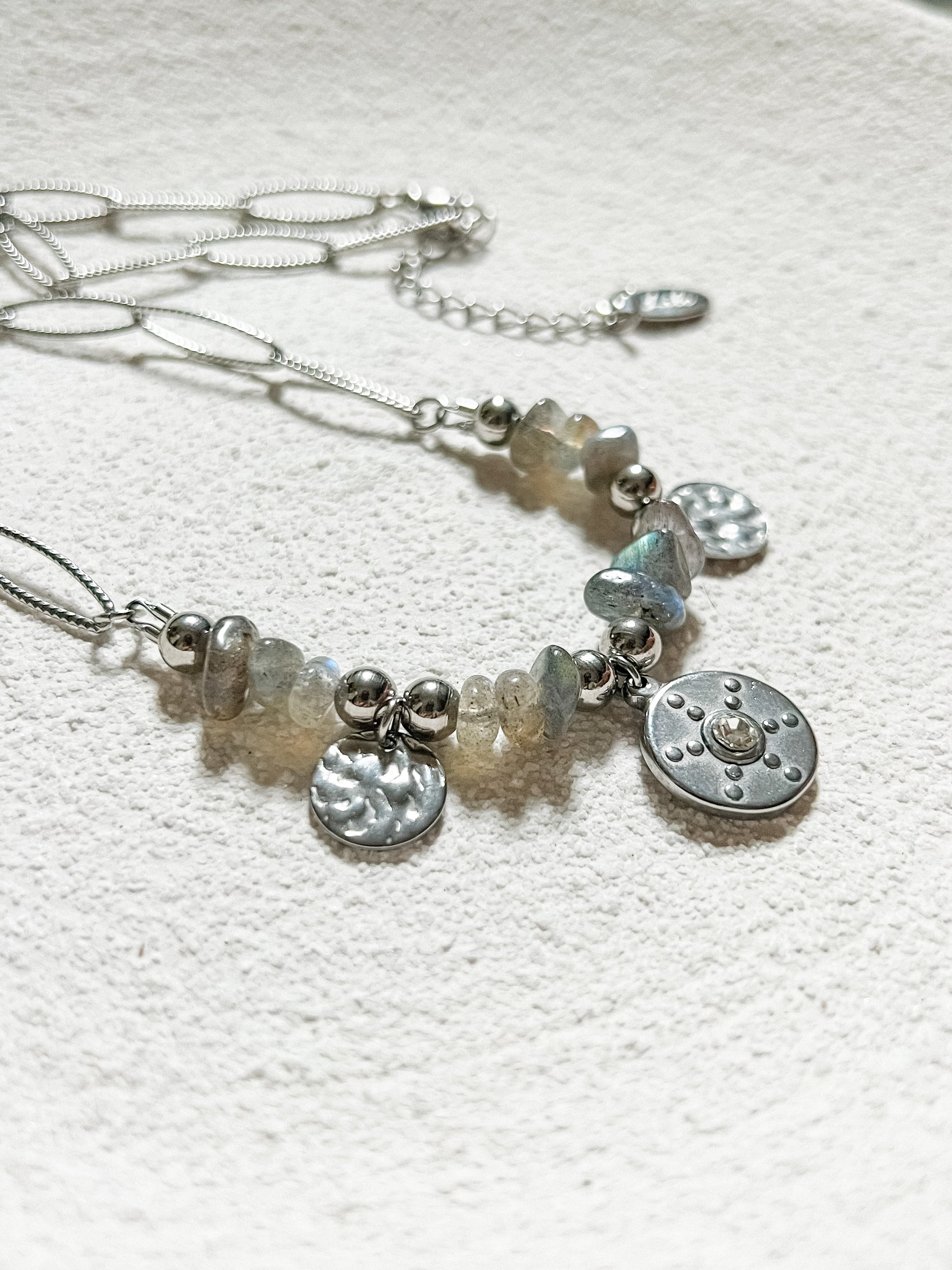Collier LIVA